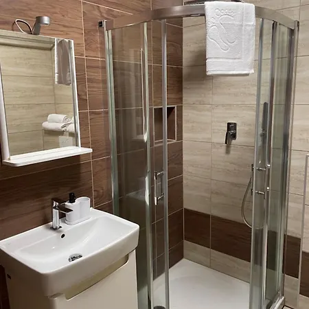 Quota 850 Apartmanhotel Tátralomnic
